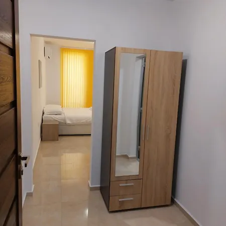 Sapphire Apartment